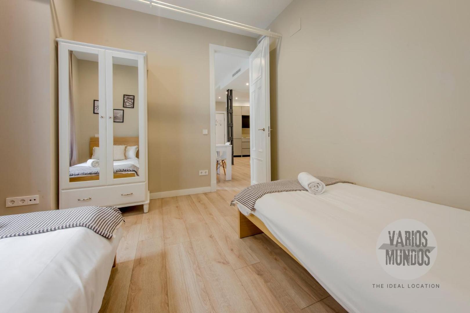 Vive Madrid Con Terraza Para 5 En Santa Ana 6 Kültér fotó